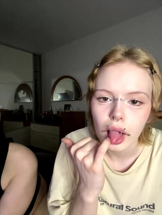 miaandalicea — 12 min live cam session on Bongacams