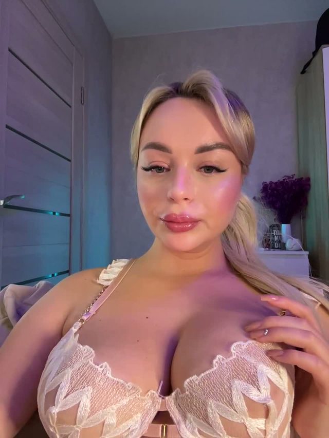 mila-m · full cam show 5 min on Bongacams