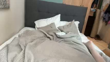 milakaminski's cam video · Couple 2026-10-08 21:32
