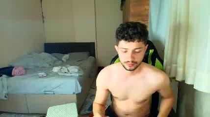 miramert01 Couple livestream recording on Chaturbate 2026-07-25 18:20