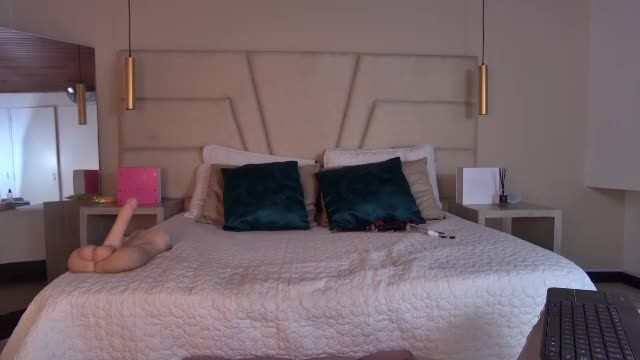 miss__ary_ | full cam show | 2026-06-19 18:16