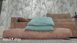 _miss_strawberry_'s webcam session (Chaturbate, 2026-08-18 02:26)