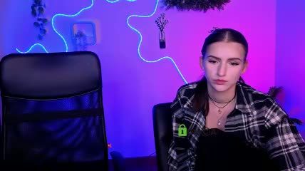 naomi_perl Chaturbate streamed cam show · 40 min