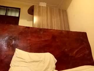 naughty_babe000 · cam recording · 8 min · 2026-07-27 09:52