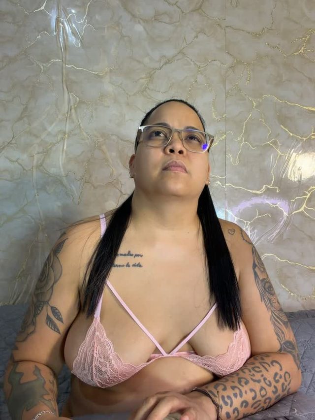 naughtylesbians__: Stripchat cam show replay 2026-08-14 04:58