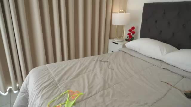 naughtysammx cam show video (2026-09-11 19:04, 26 min)
