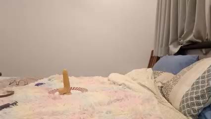 naughtyt333n's live recording · Female 2026-06-10 16:43