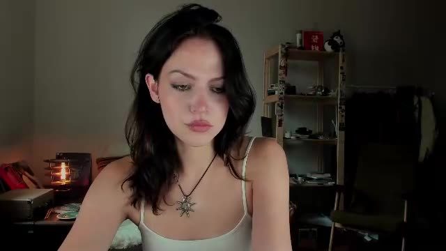 webcam clip from niky_jess on Chaturbate 2026-08-31 13:19