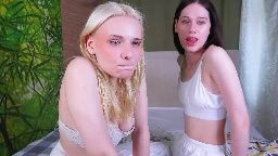 noreentraficante Chaturbate cam show video · Couple
