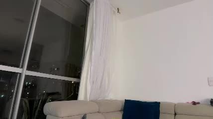 online cam show — onlysophia on Chaturbate, 2026-08-27 11:33