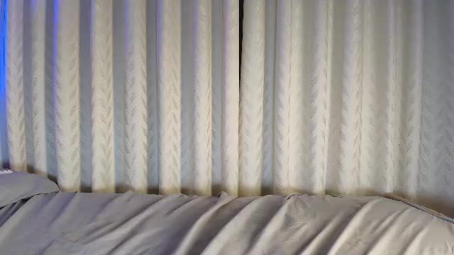 cam broadcast from piffyx on Chaturbate 2026-09-27 04:21