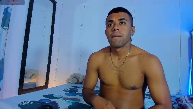 purefire2000 — cam show replay 2026-08-12 13:12 · 49 min