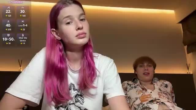 Chaturbate pussymoneywet live cam video (2026-10-25 19:38)
