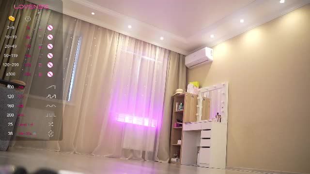 queenelia on Chaturbate: live cam video from 2026-06-17 13:50