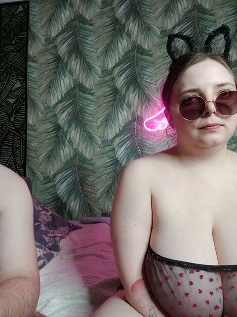 red-rooms Bongacams cam recording · 19 min