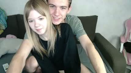 ricks0618's webcam show · Couple 2026-08-26 21:01