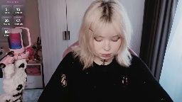 riley_vice's live webcam show from 2026-07-10 01:46