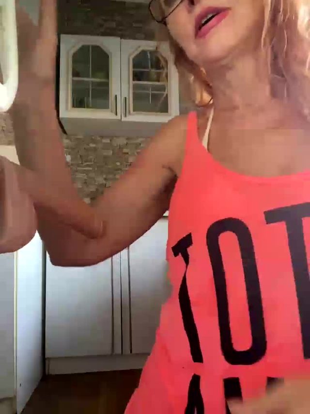ritia live on Bongacams — webcam rip
