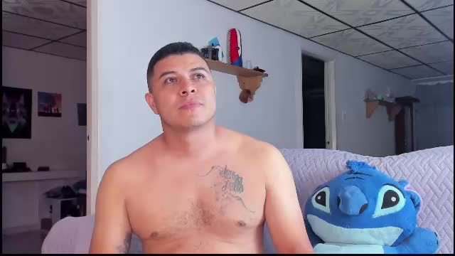 rooxxyy_'s recorded webcam show — Chaturbate, 2026-08-23 06:11