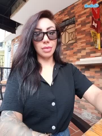 sarahpeterson · Camsoda webcam show · 2026-10-22 23:53