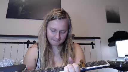 scartit cam show video (2026-07-27 03:23)