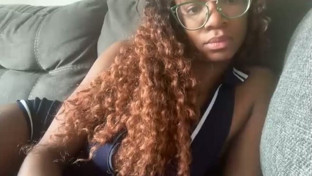 cam show replay — serenitybee (Chaturbate, 2026-08-03 17:21)