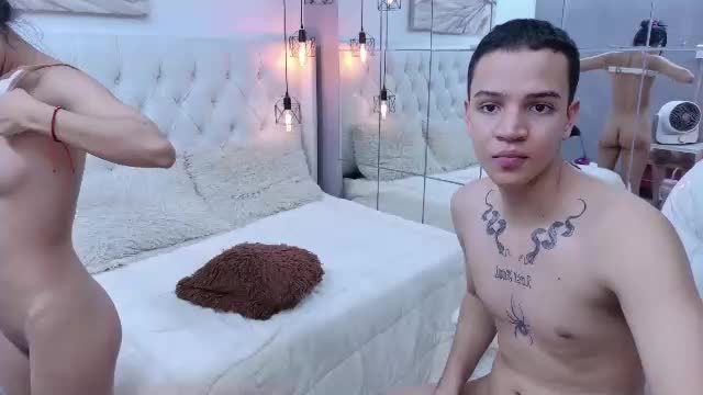 sparks_eva's Chaturbate full cam show — 2026-10-14 22:40