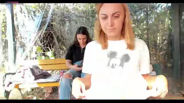 squirt_bunny77: Couple cam clip on Chaturbate