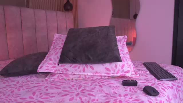 ss_samantha Chaturbate cam stream