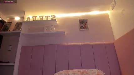 stefaagomez's webcam recording · Female