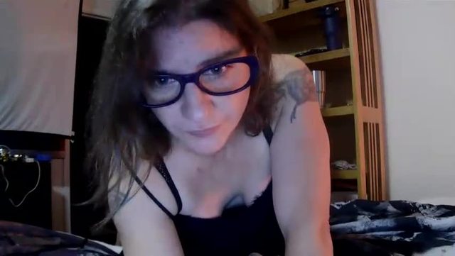 stoopidmarriedcouple's cam broadcast from 2026-09-13 12:22