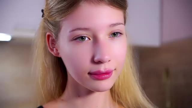 sunnmoonn — 39 min webcam show replay on Chaturbate