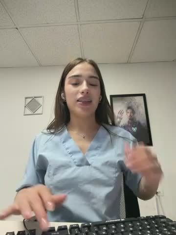 Sweet_Milaa1's porn show — recorded 2026-10-23 04:56