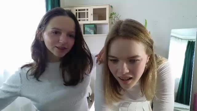 sweet_touches_ | porn video 2026-09-18 10:00 | Couple