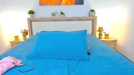 sweetangell69_: webcam session — Chaturbate