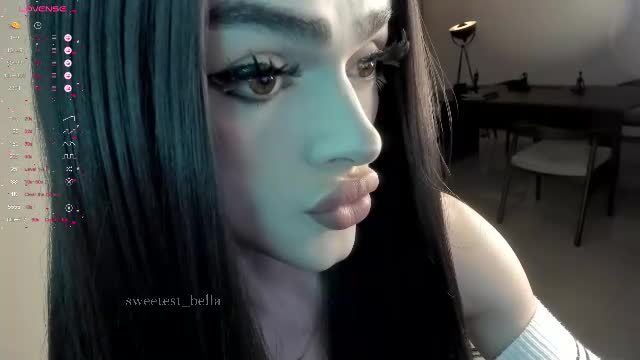 sweetest_bella's live webcam show — recorded 2026-10-22 01:33