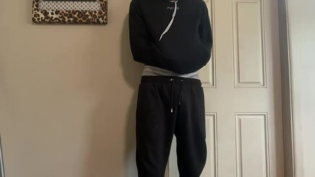 therealferrarii — webcam clip on Chaturbate