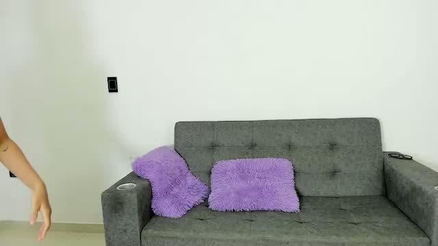 Chaturbate thesensual_dolls webcam show (2026-10-05 22:04)