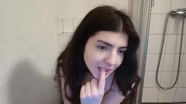 tiffanybae streamed cam show captured 2026-07-23 17:06