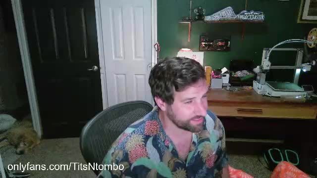 titsntombo: webcam session on Chaturbate, 2026-06-16 04:00