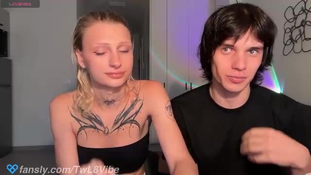 twl8vibe on Chaturbate: cam broadcast from 2026-08-23 20:25
