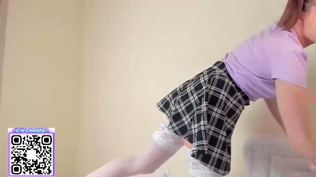 tyler_ema's 29 min livestream recording on Chaturbate