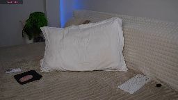 urblonde001 cam show video — 21 min long 2026-08-22 03:52