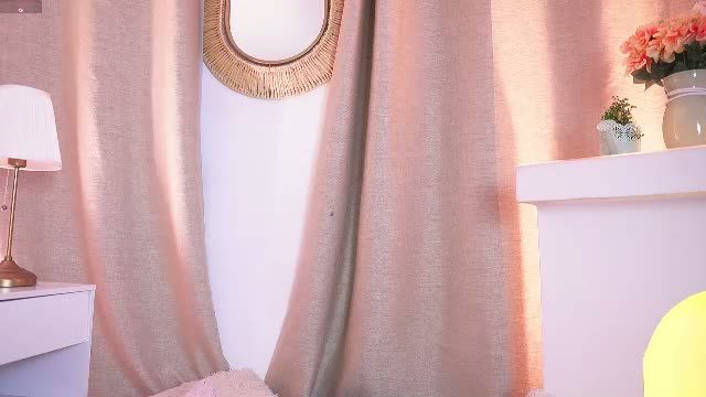 valeriebony livestream recording aired 2026-09-28 07:29 on Chaturbate