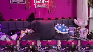 ViGothFox: Female streamed cam show on Stripchat