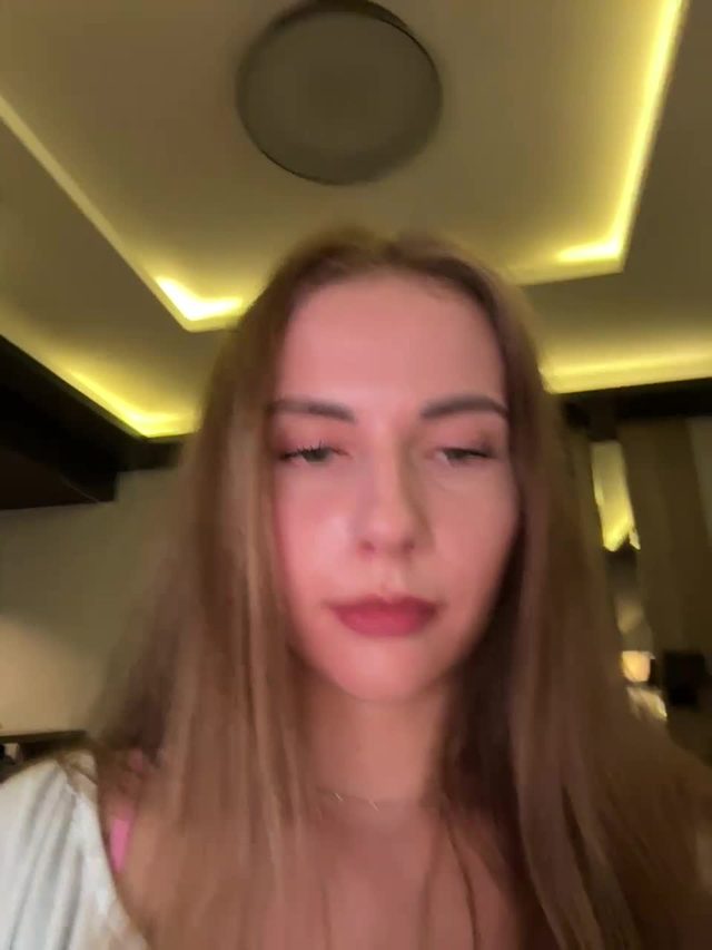 vikkil0vescheese- on Bongacams: live webcam show from 2026-07-13 08:02