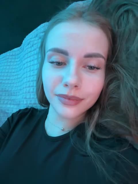 vikkil0vescheese-: streamed cam show recorded 2026-07-29 23:02