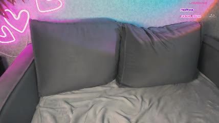 violet____h · recorded webcam show · 17 min · 2026-09-29 22:31