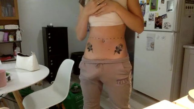 violet_thets | live cam video | 2026-09-06 00:45