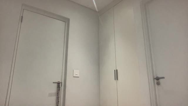 whitekittten: Chaturbate webcam clip 2026-09-03 09:42